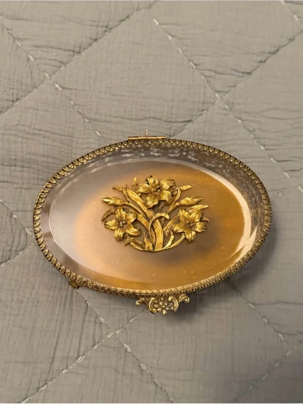 Ornate Gold Filigree Trinket Box with Floral Accent